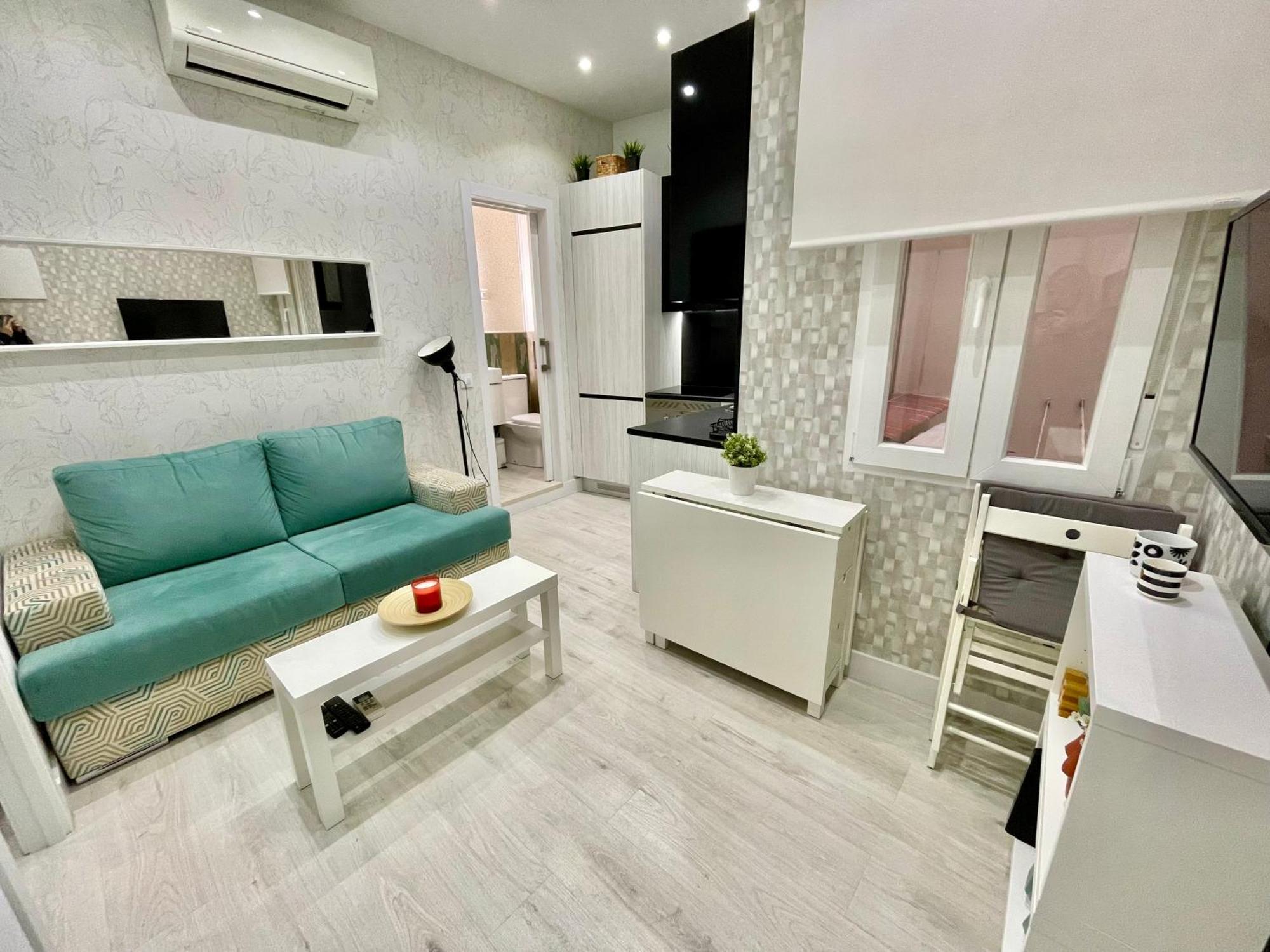 Adorable Apartamento En Chamberi Apartment Madrid Exterior photo