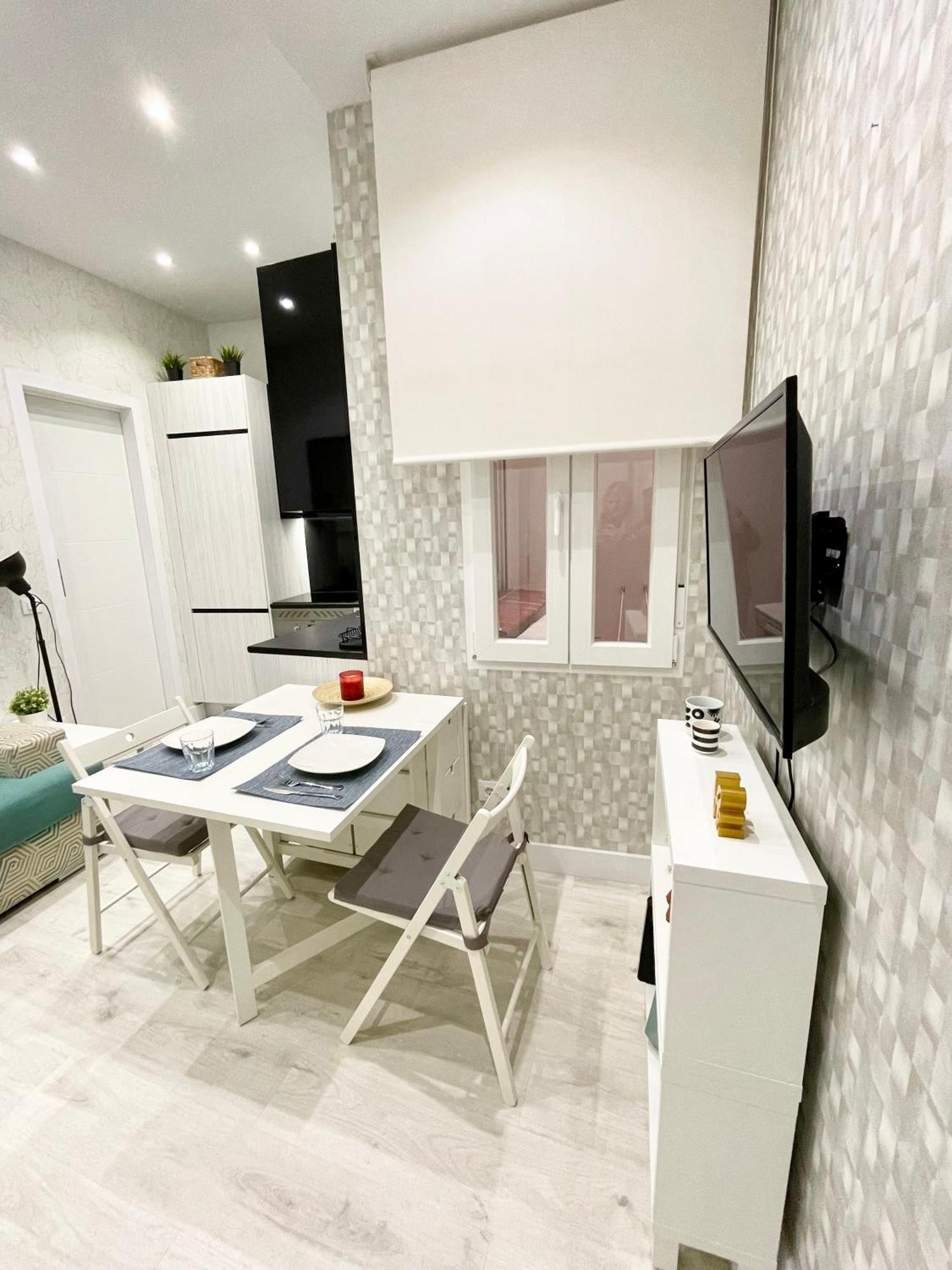 Adorable Apartamento En Chamberi Apartment Madrid Exterior photo