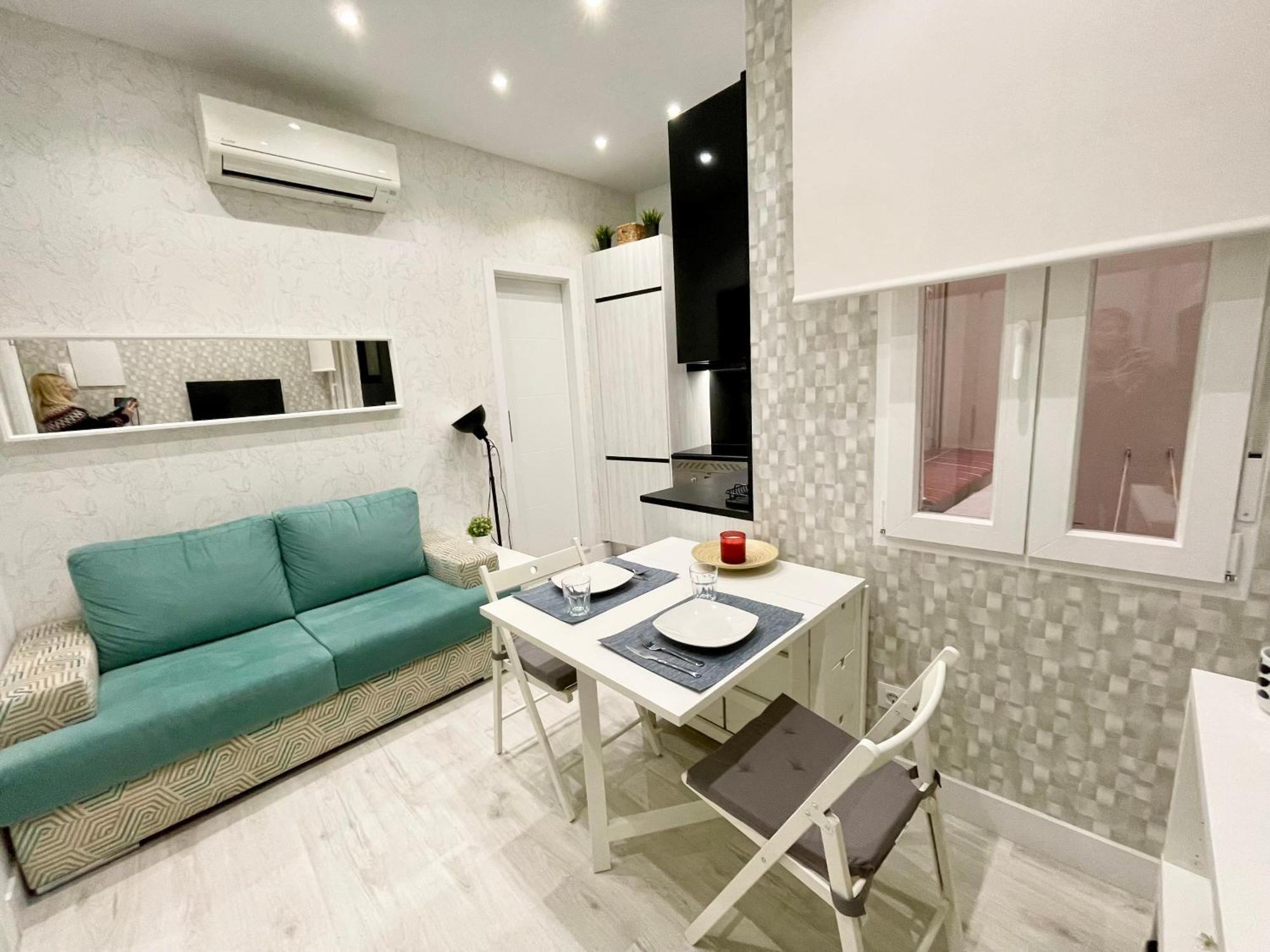 Adorable Apartamento En Chamberi Apartment Madrid Exterior photo