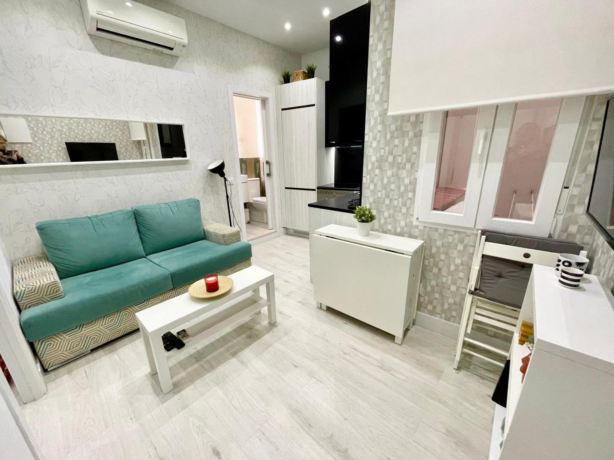 Adorable Apartamento En Chamberi Apartment Madrid Exterior photo